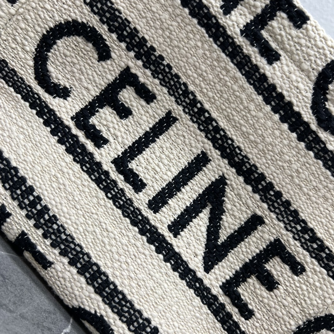 Celine Small Cabas Thais In Striped Textile With Celine Jacquard And Calfskin Cream/Blck 199162